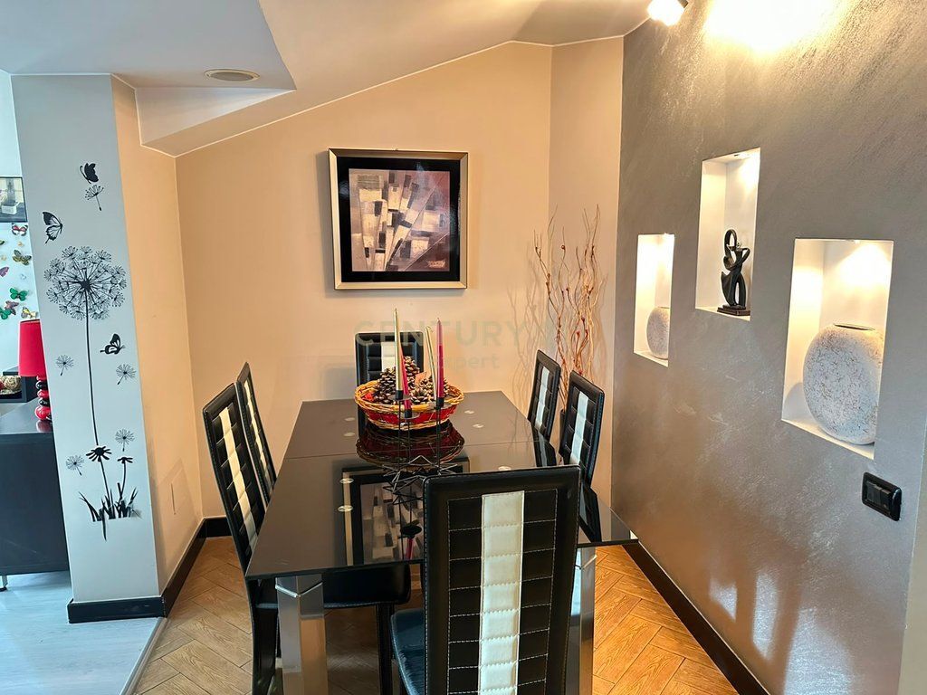 Apartament 2+1+3 | Ish-Fusha e Aviacionit 1,000 € /Muaj
