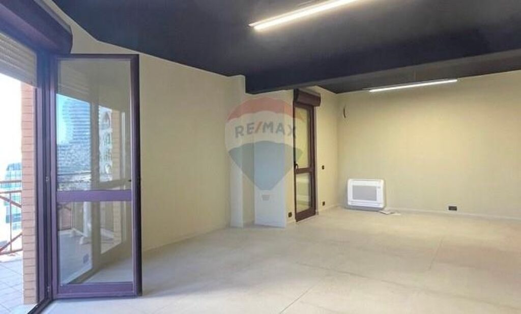Ufficio - In Affitto - Via Abdi Toptani, Tirana!! ID: 530171024-1317