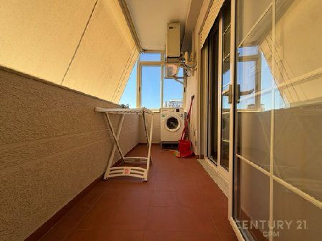APARTAMENT 1+1 PER QIRA TEK PAZARI I RI!