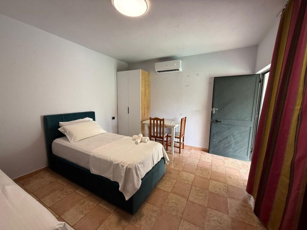Affitto | Apartament 1 + 1 | Astir | 400 €/mese
