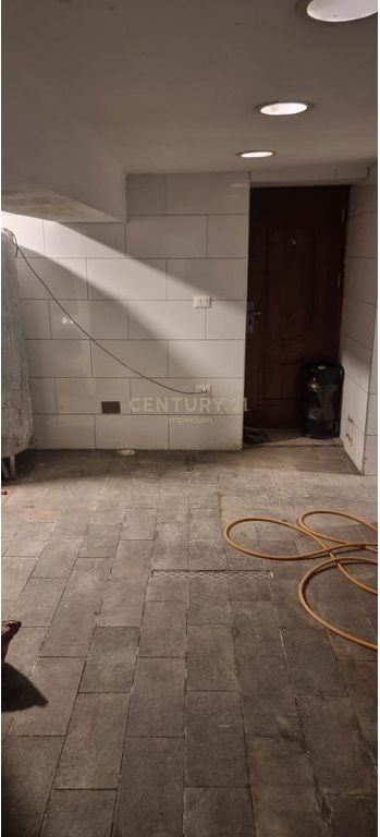 Locale Commerciale 103 m² in Affitto – Parco “1 Maggio” 800 € /Mese