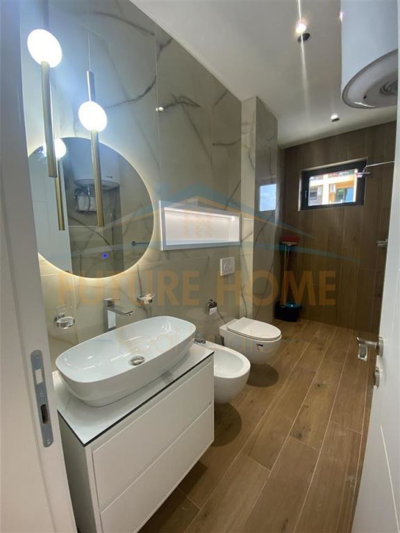 Qera,Apartament 2+1,Bosh, Ambjent për Zyrë, Rezidenca Future Home.
