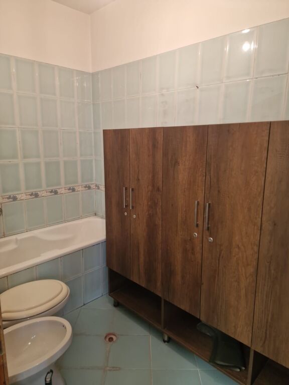 Jepet me qera apartamenti 2+1