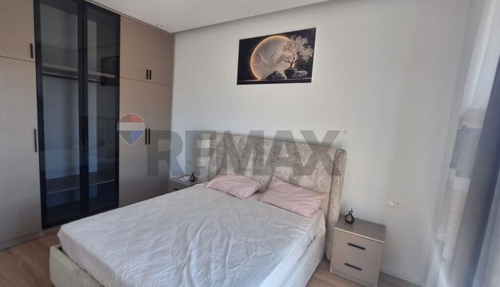 Apartament 2+1+2 ne Shitje tek Bulevardi Ri  ID: 530411012-182