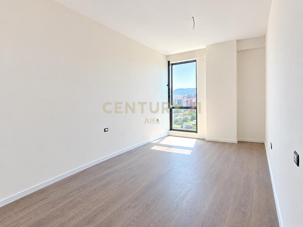 Shitet Apartament 3+1+2 – Turdiu, Ish Fusha e Aviacionit!