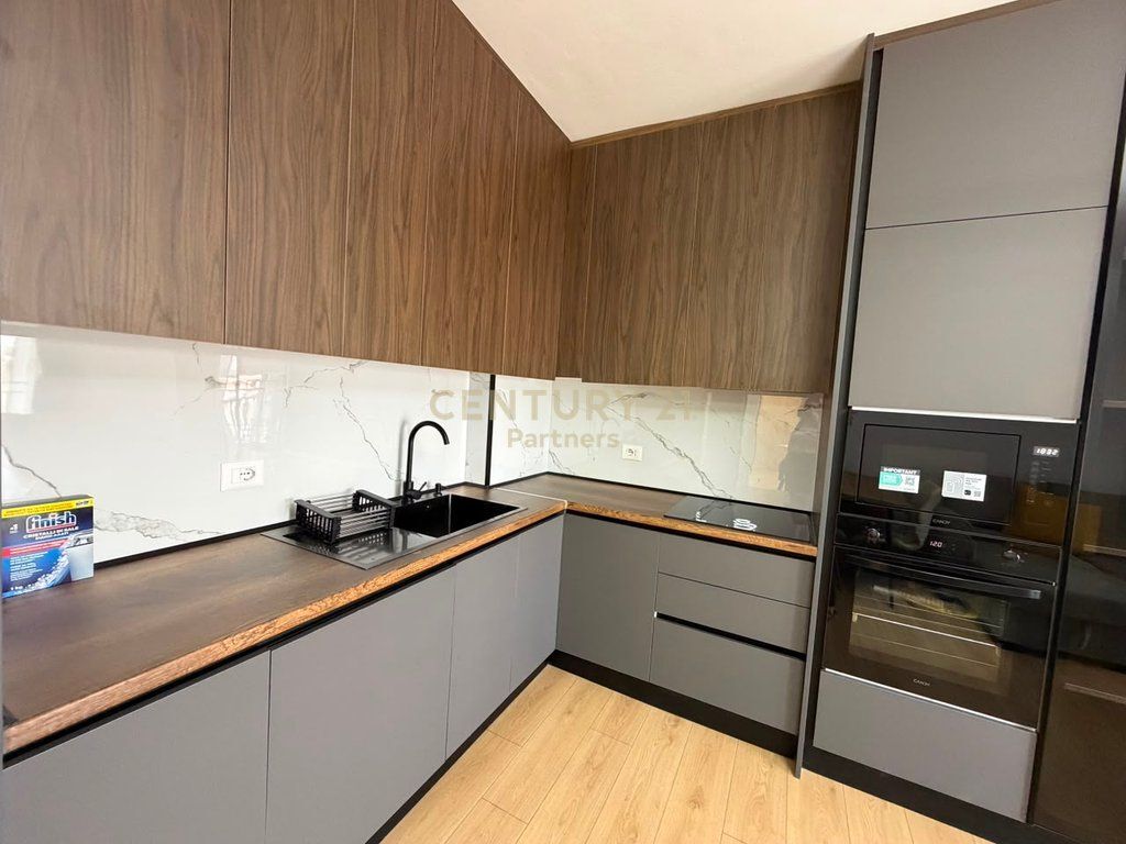 JAPIM ME QIRA APARTAMENT 1+1 NE RRUGEN JORDAN MISJA !