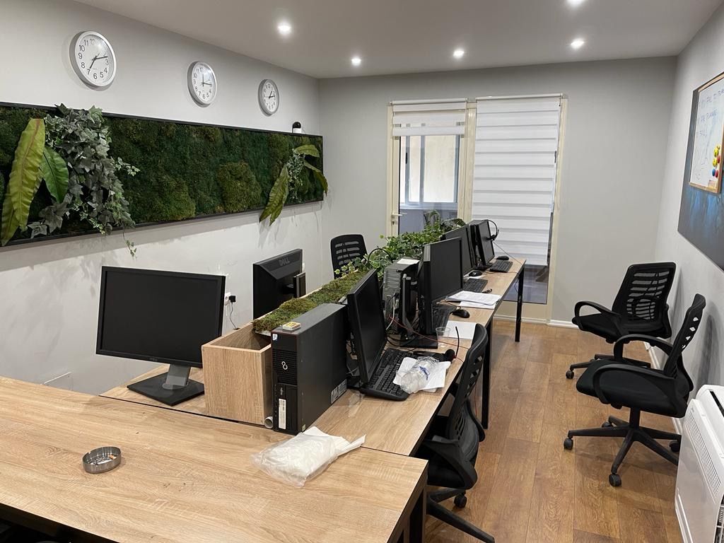 OFFICE FOR RENT KAVAJES STREET