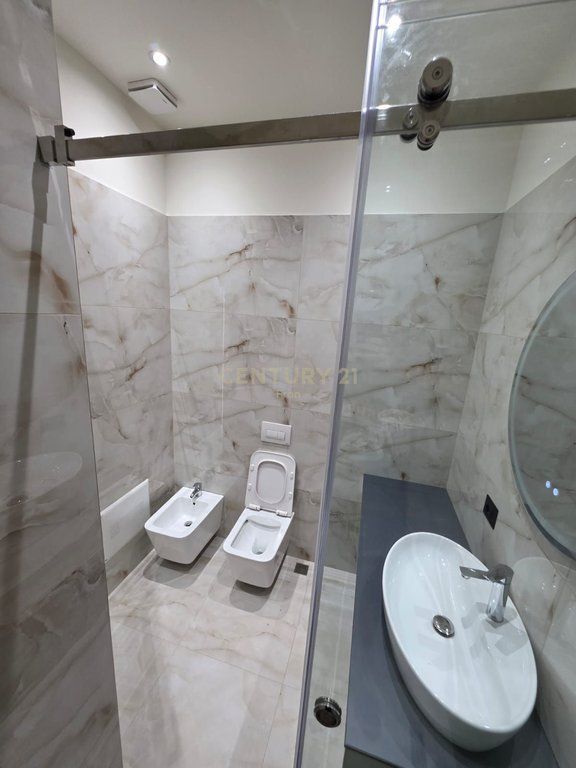 3 Apartments for Rent, also available for Airbnb – Zoological Garden, Mateo Complex 2,200 € /Month 200,000 Lek /Month
