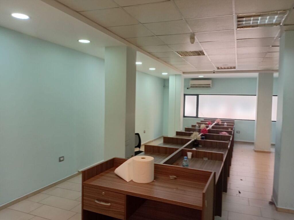 Ufficio in affitto al 21 Dhjetori