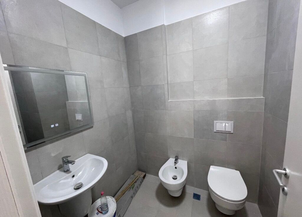 Appartamento in affitto 2+1+2+🅿️ Lago Secco 1200€