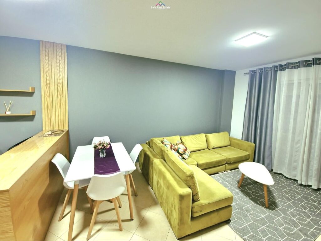 Apartament 2+1 Me Qera Tek Rruga 5 Maji (ID B220687) Tirane