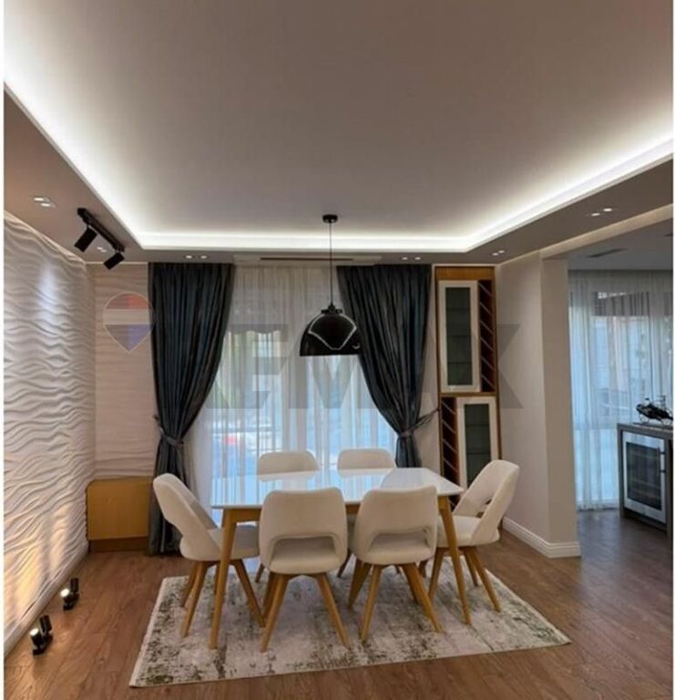 Apartament - Për Shitje - Blloku Gintash, Tiranë