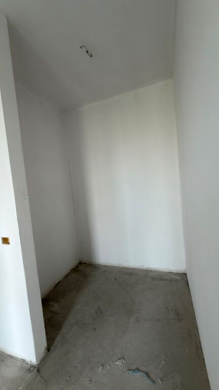 APARTAMENT 2+1 PËR SHITJE – RRUGA E KAVAJËS