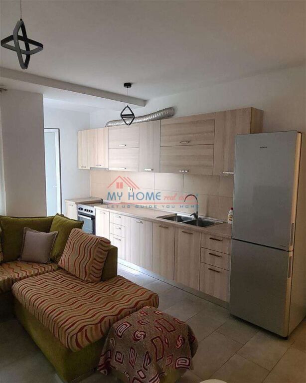 Apartament 1+1 Me Qera tek 21 Dhjetori