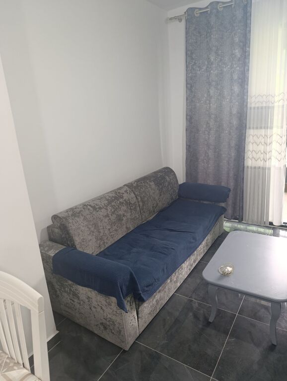 Rent | Apartament 1 + 1 | Rruga 5 Maji | 500 €/month