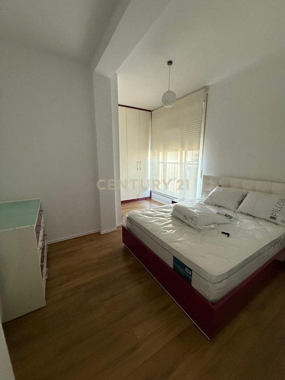 Appartamento 1+1 in Affitto – Giardino Botanico !! 550 € /Mese 50,000 Lek /Mese