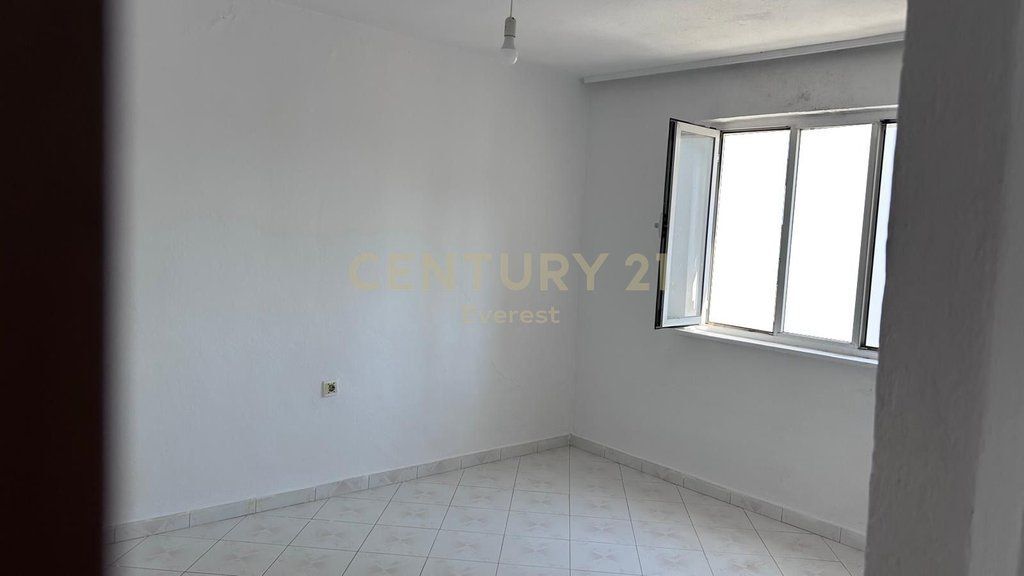 MIHAL GRAMENO STREET, WE SELL 2+1 APARTMENT!