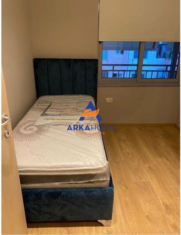 AFFITTASI APPARTAMENTO 2+1+BALCONE "COMUNE DI PARIGI" 75.000 LEKE