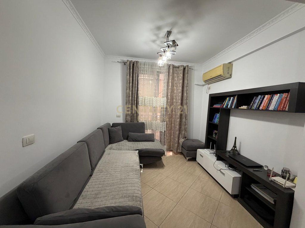 Shesim 3+1+2 tek Rrethi ne Astir - 185'000 EURO - 116m2