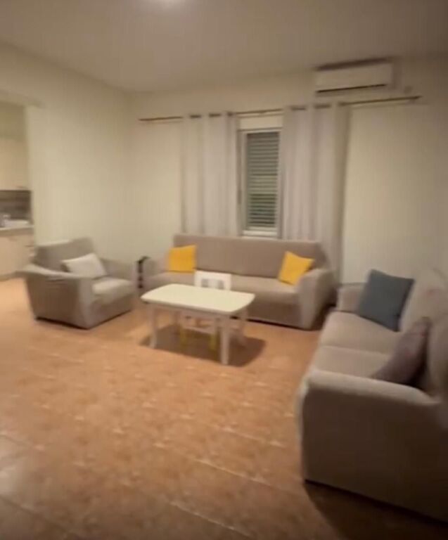 Appartamento 2+1 in affitto in via Bardhyl