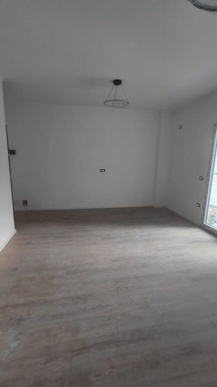 🏡 SHITET APARTAMENT 1+1 – ASTIR