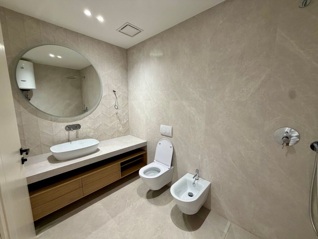 📣 SHITET Apartament 3+1 Me 2 Tualete 📍 Prane Ish Ekspozites ✨