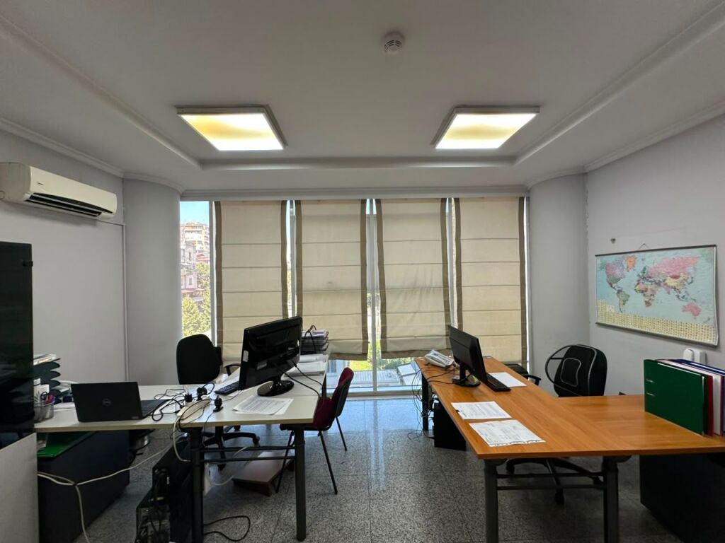 Affitto, Spazio per ufficio, Blloku, Tirana
