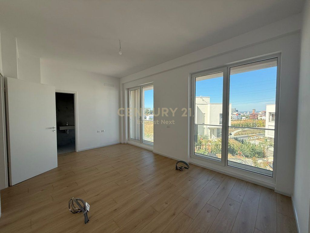 VILLA FOR SALE – ABA RESIDENCE, FARKË 390,000 €