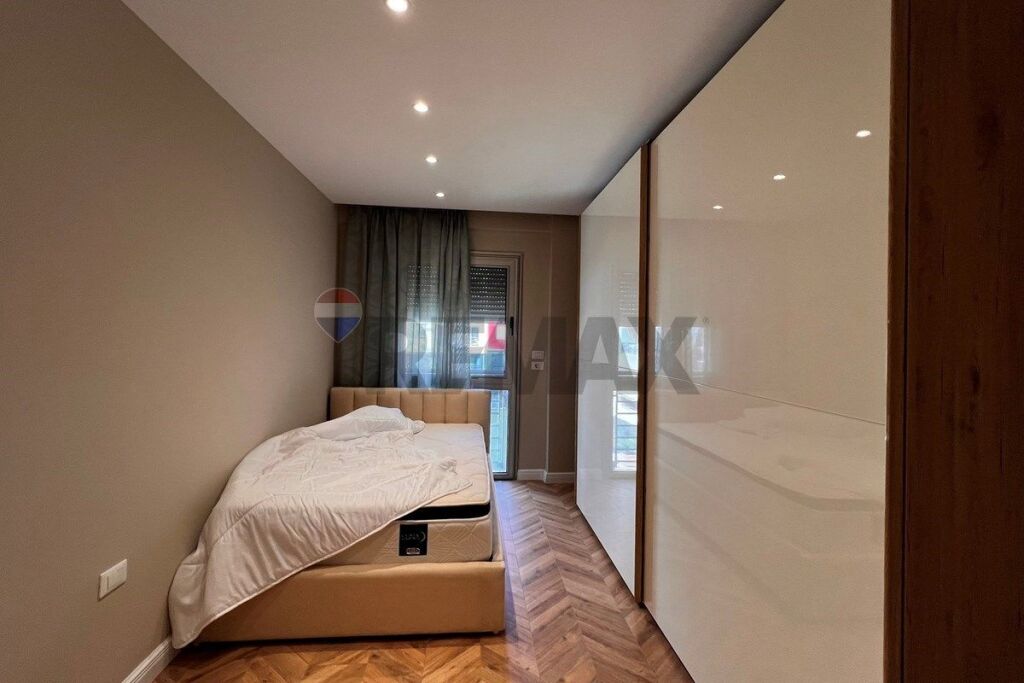 Apartment for rent 3+1+2 in the Nobis Complex!
