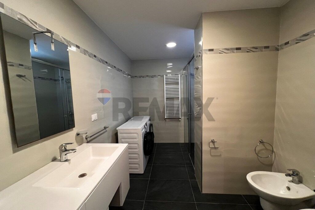 Apartment for rent 3+1+2 in the Nobis Complex!