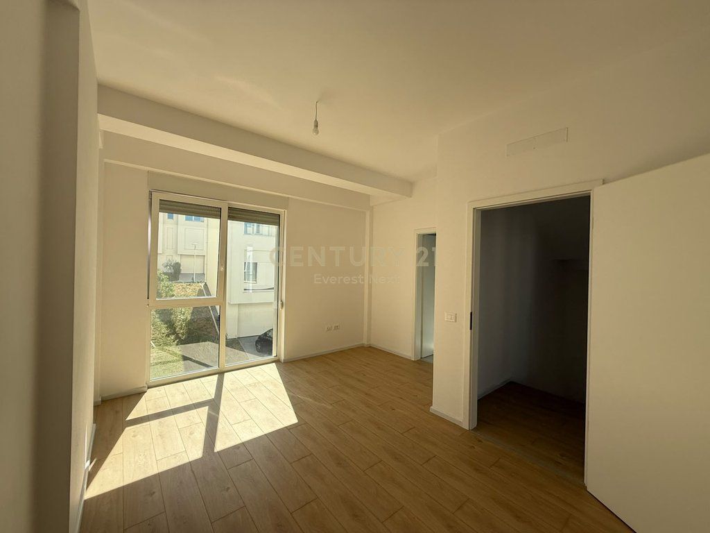 VILLA FOR SALE – ABA RESIDENCE, FARKË 390,000 €