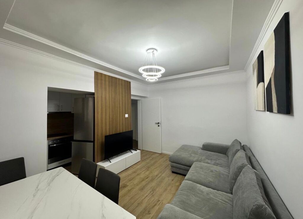 Appartamento 2+1 in affitto in Via Kavaja!