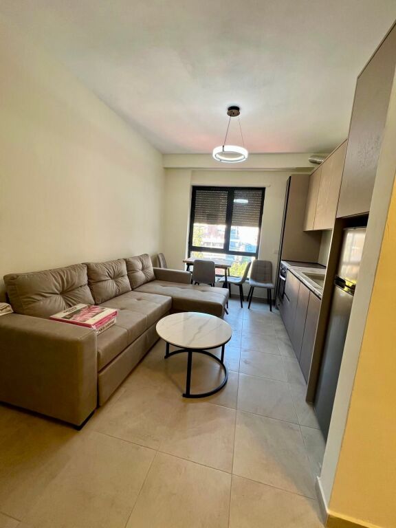 📣 QERA Apartament 1+1 Me Parking 📍 Rruga e “Dibres”, Prane Vila Goldi ✨