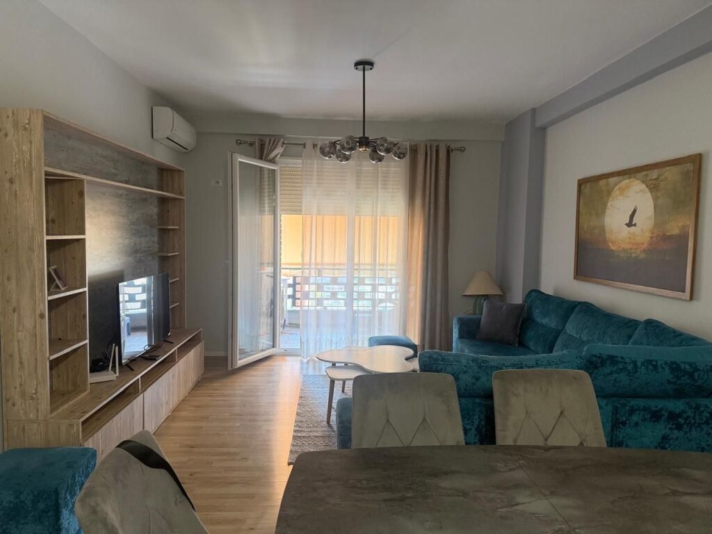 Jepet me qera apartamenti 2+1