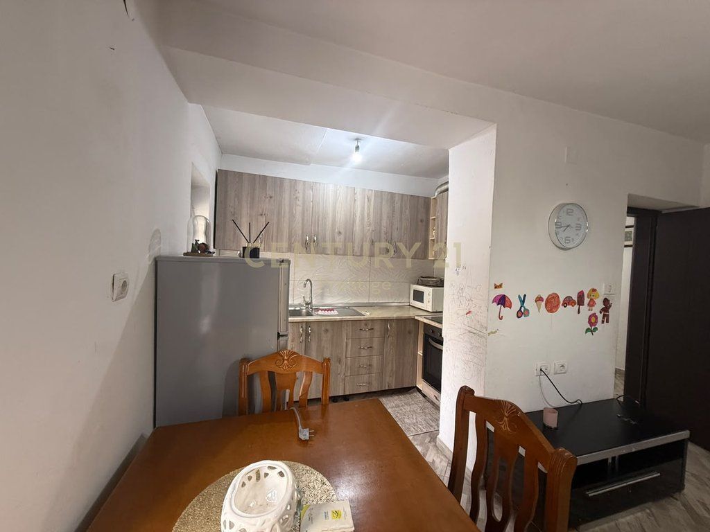 Shitet 2+1 ne Xhamllik, Tirane - 160'000 EURO