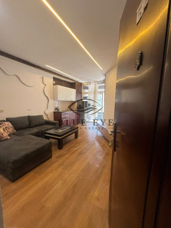🏡 APPARTAMENTO IN VENDITA – SCALINATA DI KAVAJË, DURRËS!