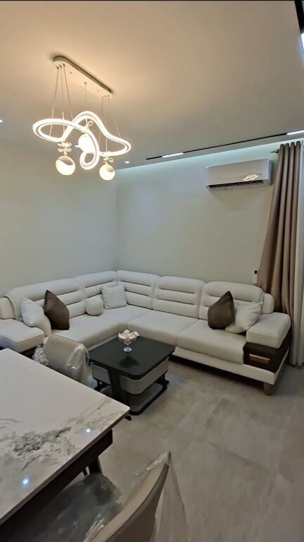 🏢Rruga e Dibres,prane Viles Gold jepet me qera apartament 1+1,i sapo mobiluar 70,000Leke