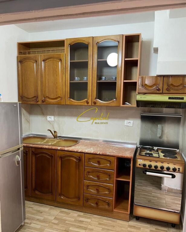 APARTAMENT ME QIRA 1+1 VASIL SHANTO 55.000 LEKE