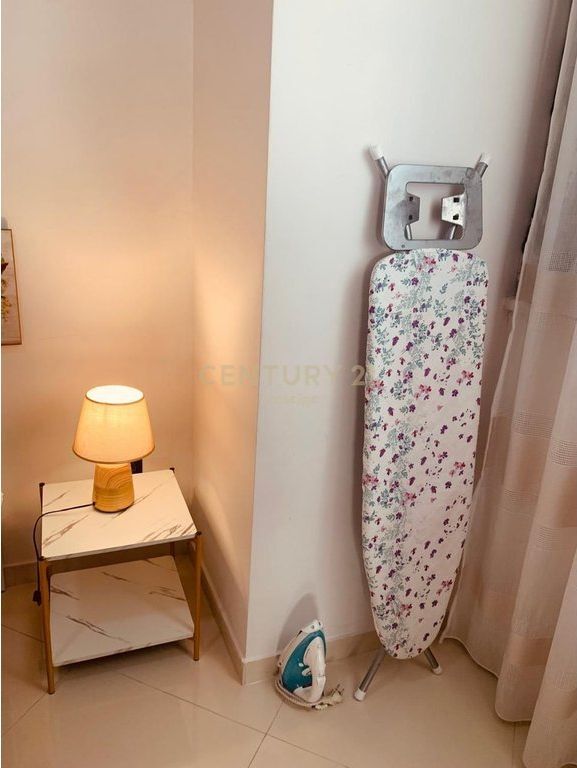 APPARTAMENTO 1+1 IN AFFITTO DI FRONTE ALLA CHIESA CATTOLICA 500 € /Mese 50.000 Lek /Mese