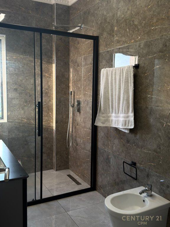 Apartament 1+1 per qira, Lake Land Residence, Farkë