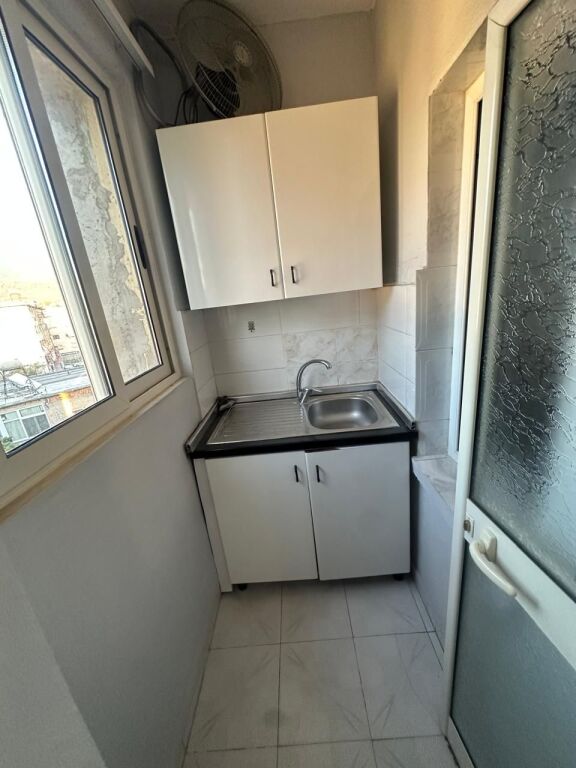 Rent | Apartament 1 + 1 | Ali Demi | 350 €/month