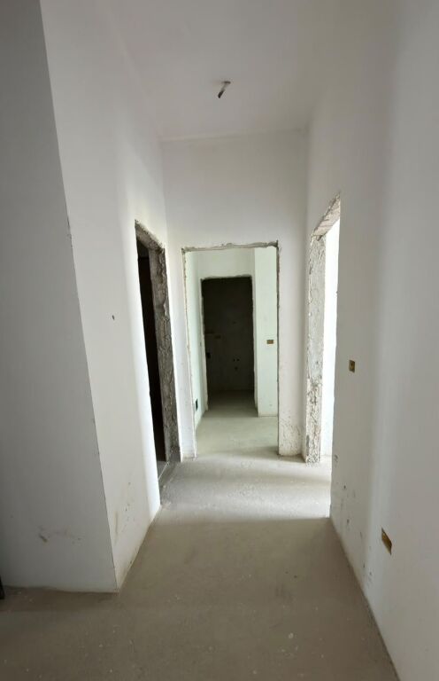 🏡 APARTAMENT 2+1 PËR SHITJE TE RRUGA E KAVAJËS
