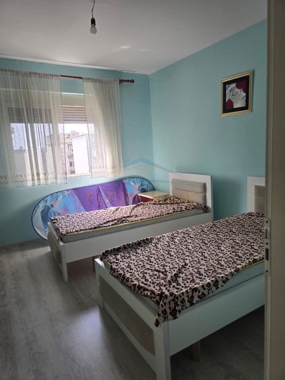 Qira, Apartament 2+1, Ish Parku i Autobusave, Tiranë 600 €