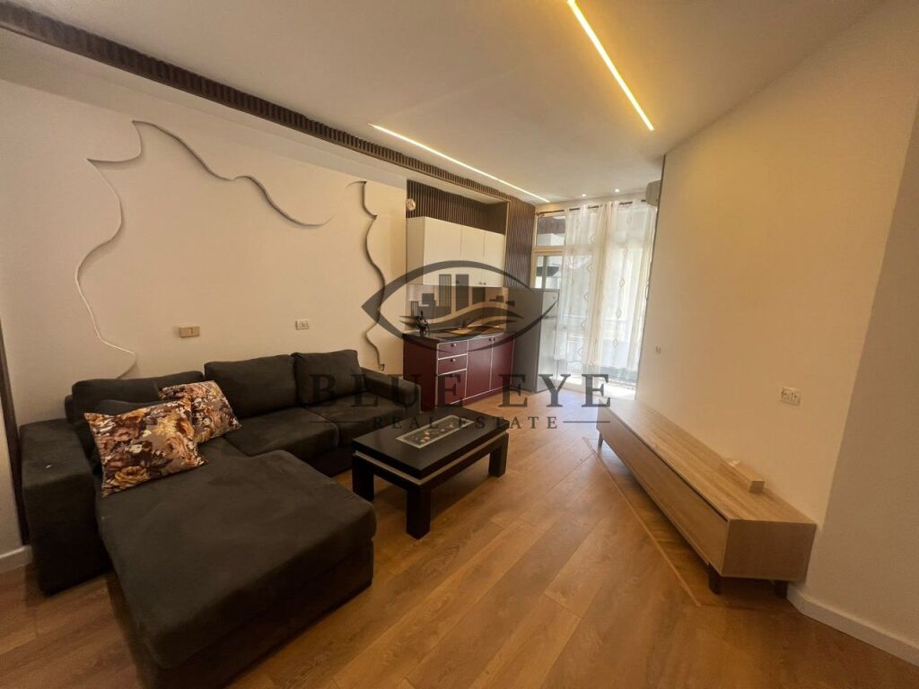 🏡 APPARTAMENTO IN VENDITA – SCALINATA DI KAVAJË, DURRËS!