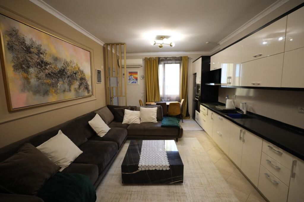 Apartment for rent 2+1 Eleonora,mbo commune of Paris
