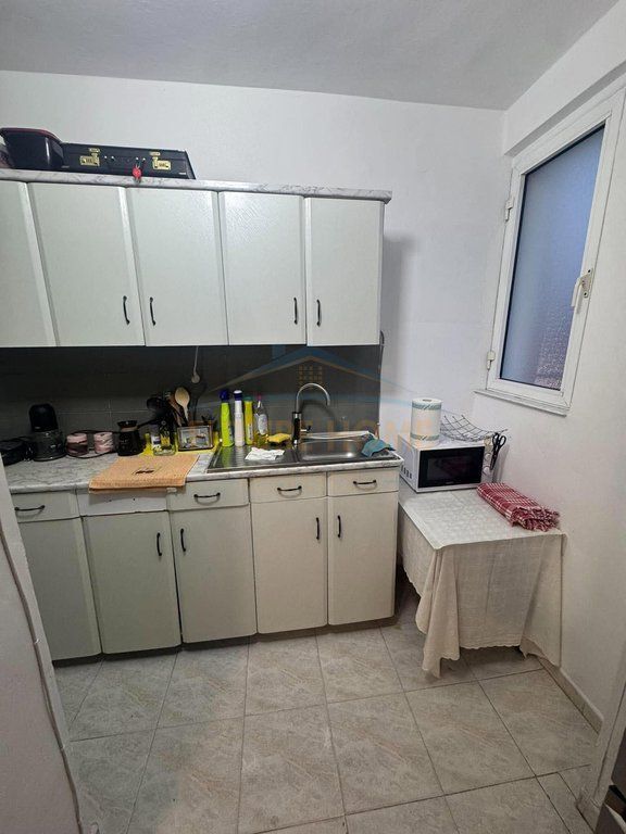 For sale, 2+1 apartment, Fresk, Tirana. 