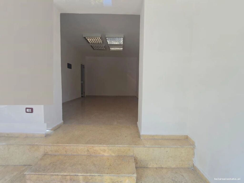 Shop For Rent at Myslym Shyri (ID BD21945) Tirana