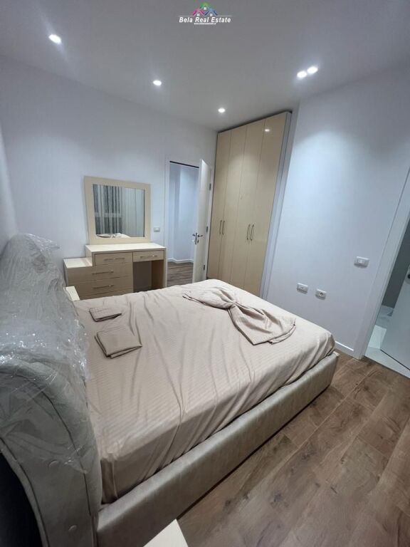Apartament 2+1 Me Qera tek 5 Maji (ID B220678) Tirane