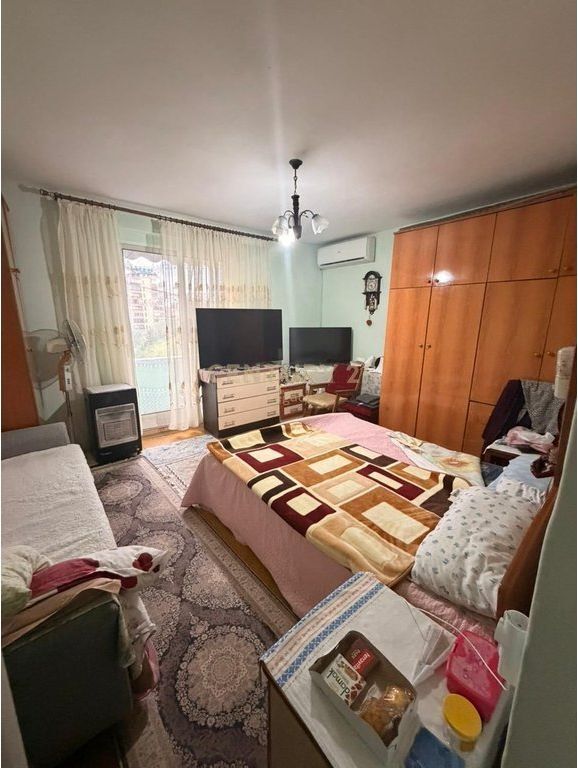 ULET CMIMI‼️ SHESIM, APARTMENT NE PAZARI I RI ‼️150,000 €