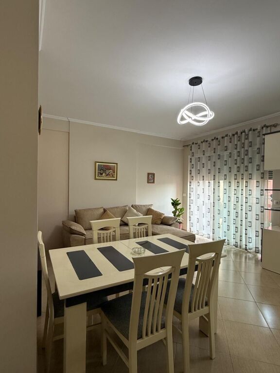AFFITTASI APPARTAMENTO 1+1 – VIA DEI BOGDANËVE